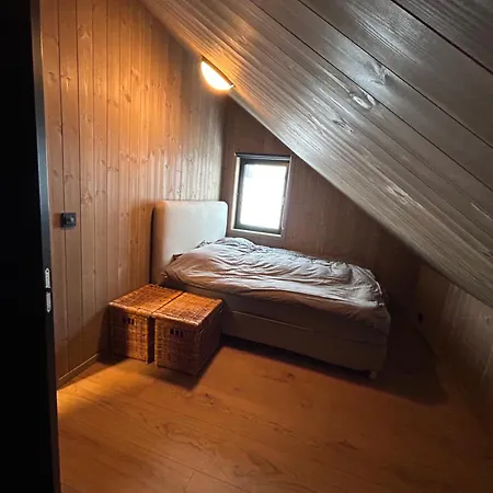 Soleiknuten Alsheia Moderne I Naturskjonne Omgivelser Tjorhom